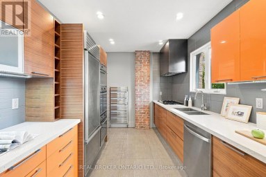 671 SCARLETT ROAD Toronto (Humber Heights) Ontario photo 12