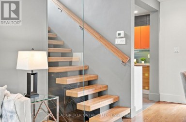 671 SCARLETT ROAD Toronto (Humber Heights) Ontario photo 13