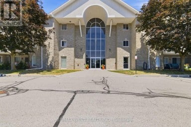 205C - 1099 CLONSILLA AVENUE Peterborough (Otonabee Ward 1) Ontario photo 1