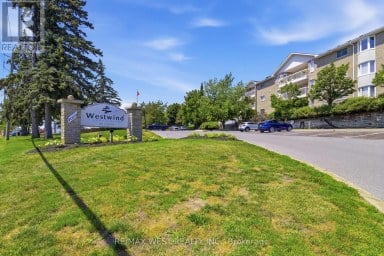 205C - 1099 CLONSILLA AVENUE Peterborough (Otonabee Ward 1) Ontario photo 2