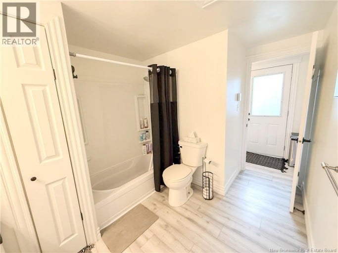 36 First Street, Sussex Corner, New Brunswick, E4E5J3