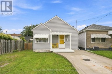 328 WOODWARD AVENUE Hamilton (McQuesten) Ontario photo 1