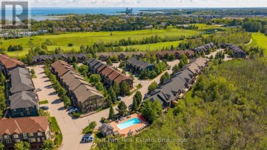 21 SIERRA TRAIL Collingwood Ontario photo 42