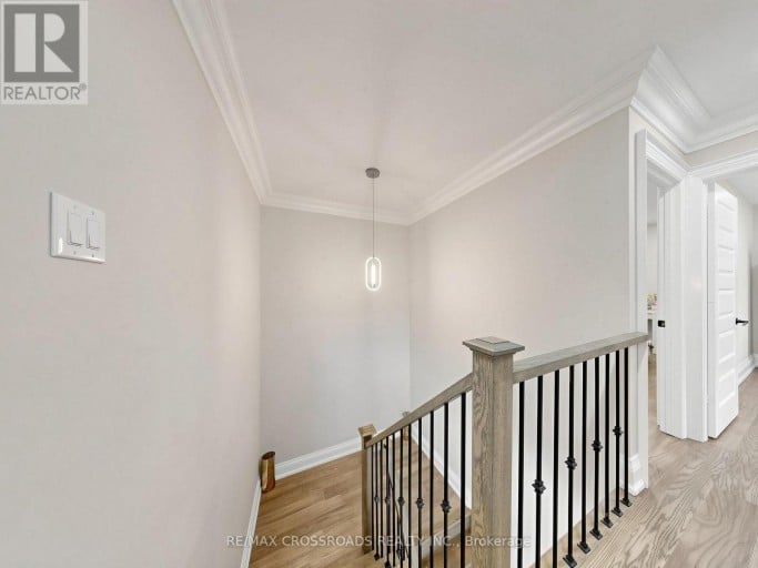 478 AYLESWORTH AVENUE E, Toronto (Birchcliffe-Cliffside), Ontario, M1N3X9