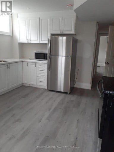 478 AYLESWORTH AVENUE E, Toronto (Birchcliffe-Cliffside), Ontario, M1N3X9