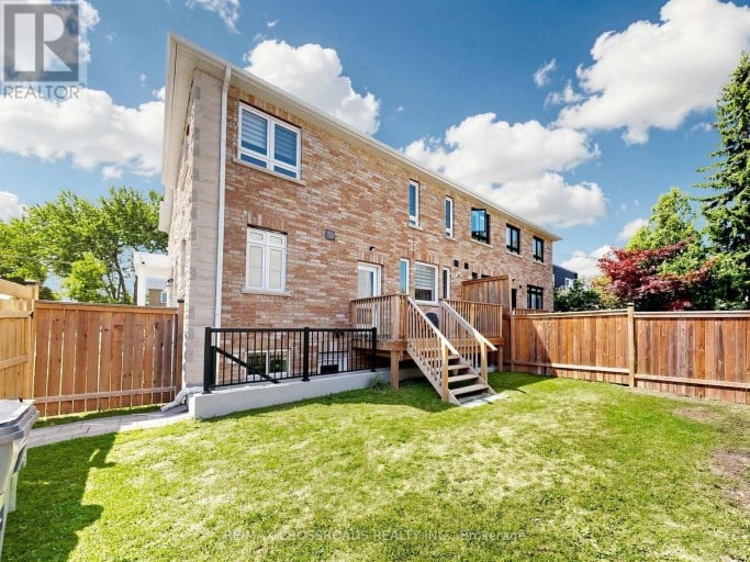 478 AYLESWORTH AVENUE E, Toronto (Birchcliffe-Cliffside), Ontario, M1N3X9