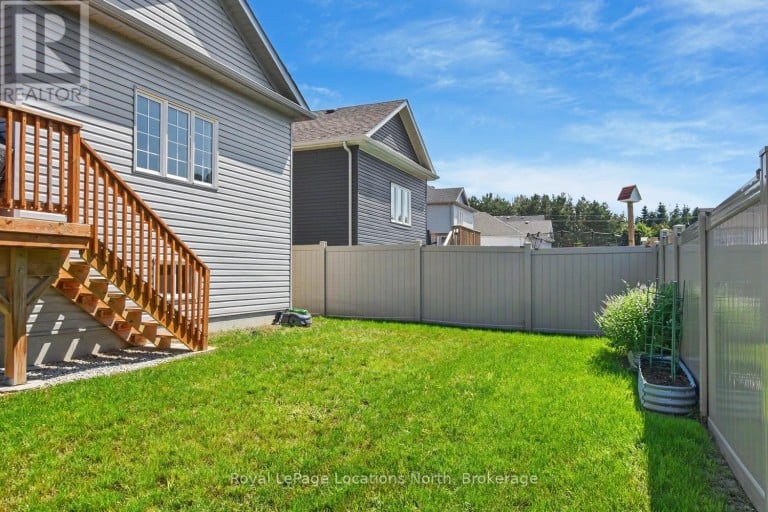 214 SPRINGFIELD CRESCENT, Clearview (Stayner), Ontario, L0M1S0