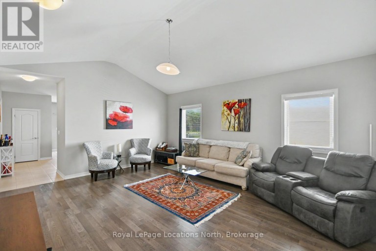 214 SPRINGFIELD CRESCENT, Clearview (Stayner), Ontario, L0M1S0
