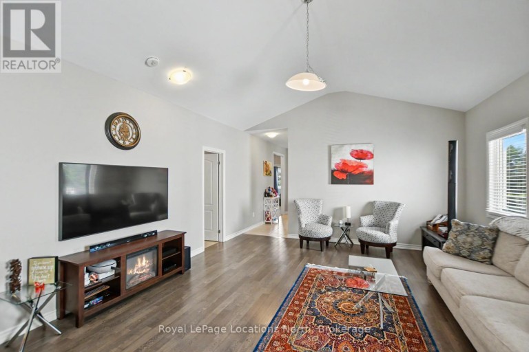 214 SPRINGFIELD CRESCENT, Clearview (Stayner), Ontario, L0M1S0