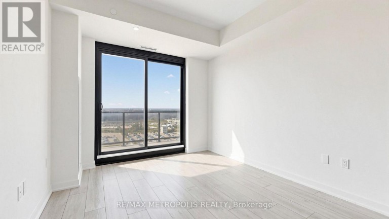 #1707 - 1606 CHARLES STREET, Whitby (Port Whitby), Ontario, L1N0P1