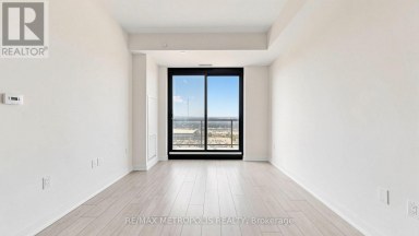 #1707 - 1606 CHARLES STREET Whitby (Port Whitby) Ontario photo 13
