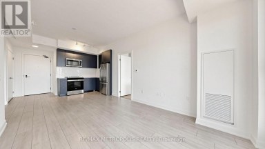 #1707 - 1606 CHARLES STREET Whitby (Port Whitby) Ontario photo 15