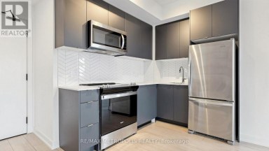 #1707 - 1606 CHARLES STREET Whitby (Port Whitby) Ontario photo 16