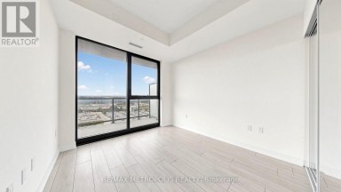 #1707 - 1606 CHARLES STREET Whitby (Port Whitby) Ontario photo 25