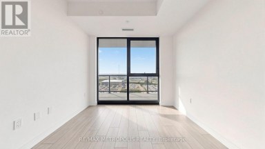 #1707 - 1606 CHARLES STREET Whitby (Port Whitby) Ontario photo 26