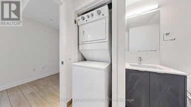 #1707 - 1606 CHARLES STREET Whitby (Port Whitby) Ontario photo 32