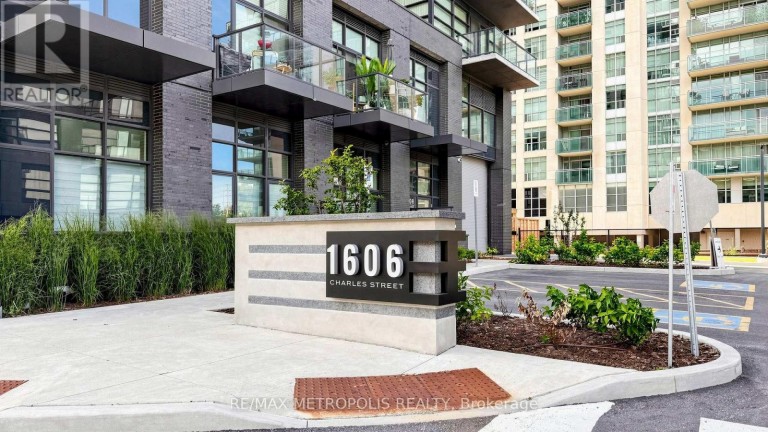 #1707 - 1606 CHARLES STREET, Whitby (Port Whitby), Ontario, L1N0P1