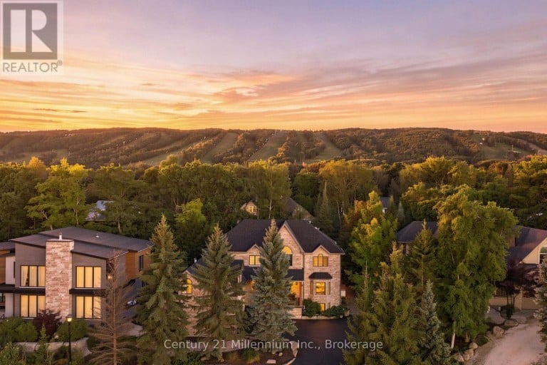 129 BLUESKI GEORGE CRESCENT, Blue Mountains, Ontario, L9Y0S9