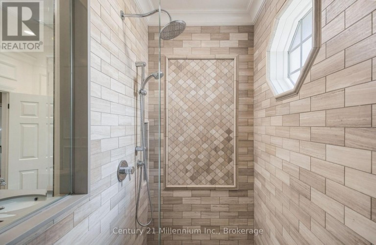 129 BLUESKI GEORGE CRESCENT, Blue Mountains, Ontario, L9Y0S9