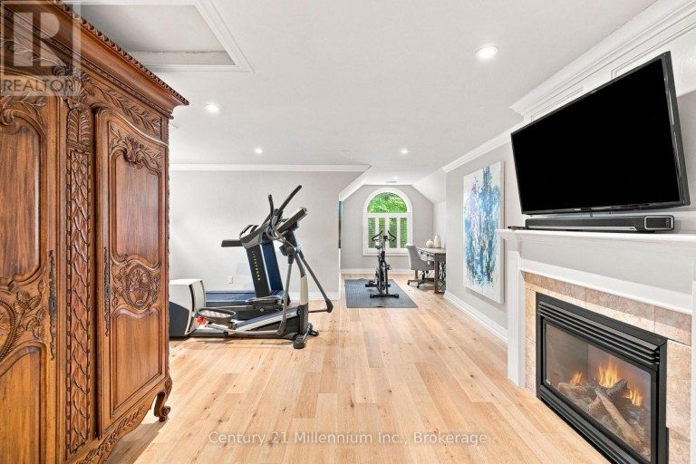 129 BLUESKI GEORGE CRESCENT, Blue Mountains, Ontario, L9Y0S9