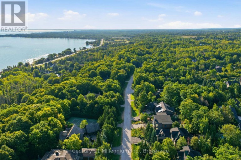 129 BLUESKI GEORGE CRESCENT, Blue Mountains, Ontario, L9Y0S9