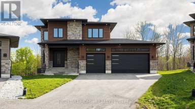 14 DIXON COURT Barrie (Painswick North) Ontario photo 1