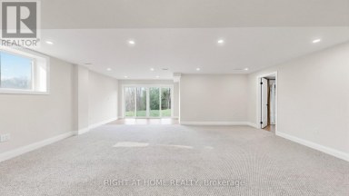 14 DIXON COURT Barrie (Painswick North) Ontario photo 35