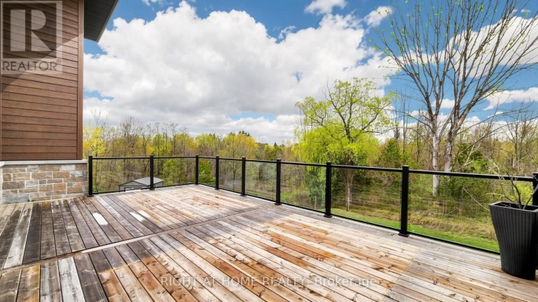 14 DIXON COURT, Barrie (Painswick North), Ontario, L4N7H1