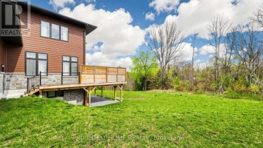 14 DIXON COURT Barrie (Painswick North) Ontario photo 47