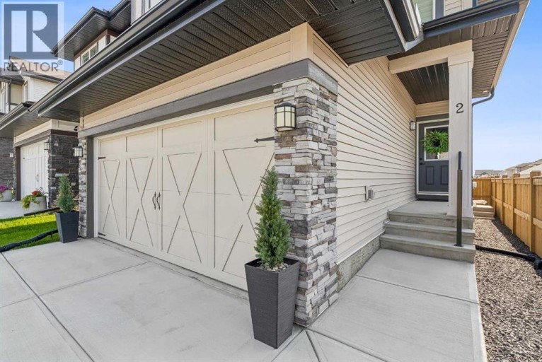 2 Belgian Court, Cochrane, Alberta, T4C3H5