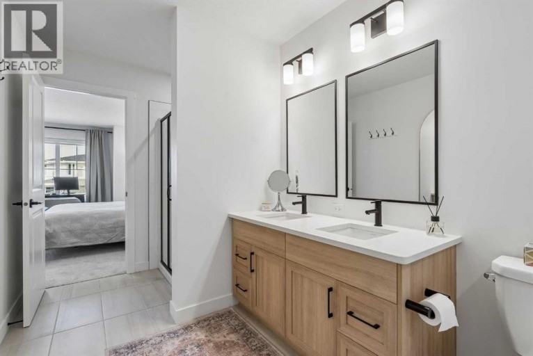 2 Belgian Court, Cochrane, Alberta, T4C3H5