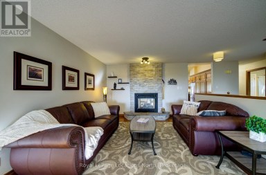 2225 TINY BEACHES ROAD S Tiny Ontario photo 11