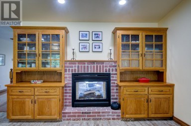 2225 TINY BEACHES ROAD S Tiny Ontario photo 21