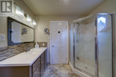 2225 TINY BEACHES ROAD S Tiny Ontario photo 28