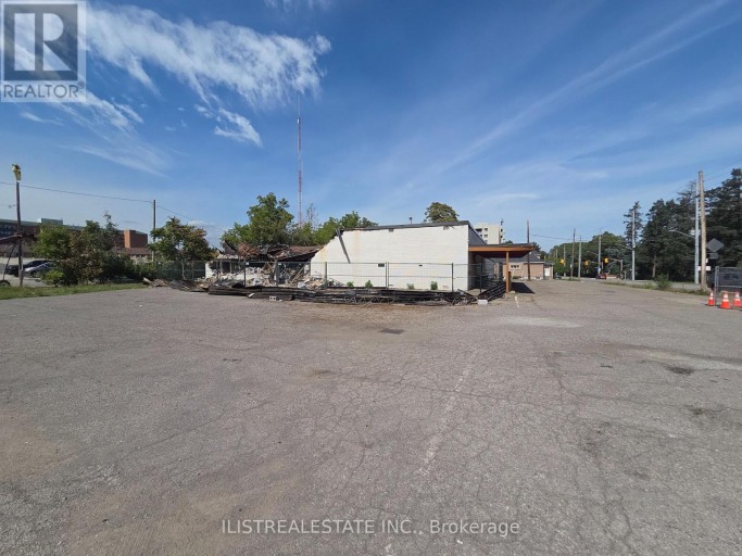 256 GAGE AVENUE S, Hamilton (Blakeley), Ontario, L8M3E3