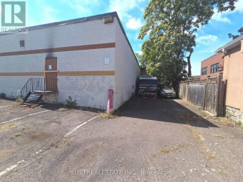 256 GAGE AVENUE S Hamilton (Blakeley) Ontario photo 9