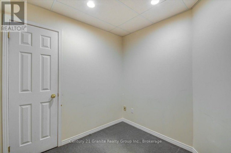 32 FIREHALL LANE, Hastings Highlands (Herschel Ward), Ontario, K0L1C0