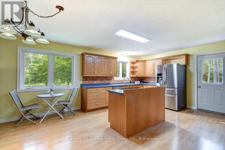 32 FIREHALL LANE, Hastings Highlands (Herschel Ward), Ontario, K0L1C0