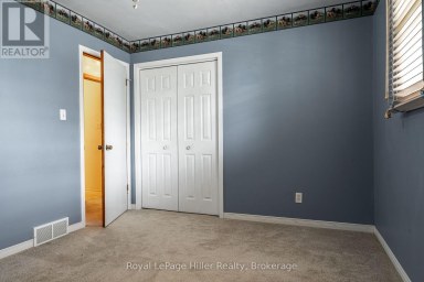 278 ELGIN CRESCENT Stratford Ontario photo 22