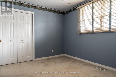 278 ELGIN CRESCENT Stratford Ontario photo 23