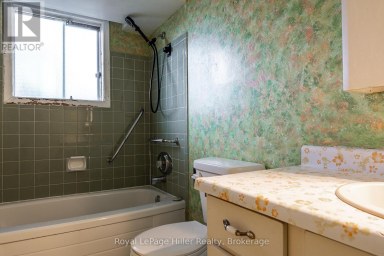 278 ELGIN CRESCENT Stratford Ontario photo 37