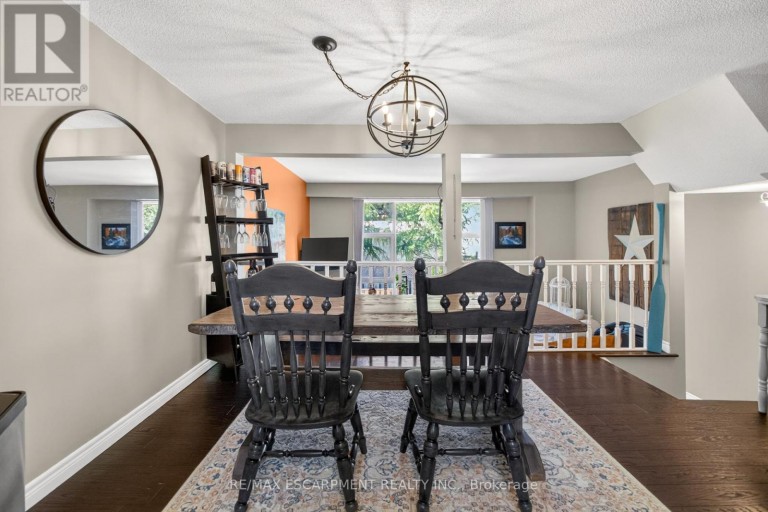 31 - 23 WATSONS LANE, Hamilton (Dundas), Ontario, L9H5G9