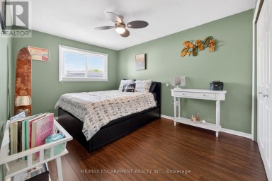 31 - 23 WATSONS LANE Hamilton (Dundas) Ontario photo 25