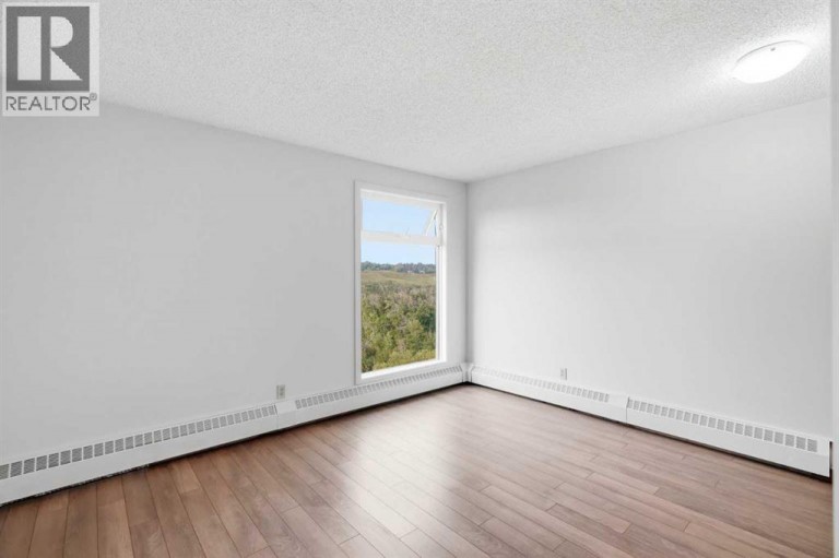 710, 8604 48 Avenue NW, Calgary, Alberta, T3B5E6