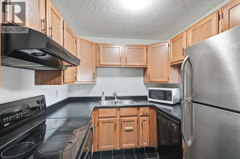 710, 8604 48 Avenue NW, Calgary, Alberta, T3B5E6