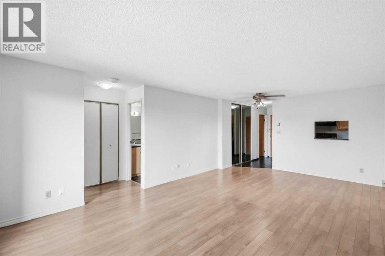 710, 8604 48 Avenue NW, Calgary, Alberta, T3B5E6