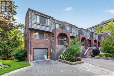 65 CRICKLEWOOD CRESCENT Markham (Royal Orchard) Ontario photo 1