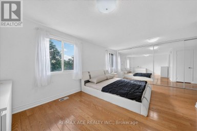 65 CRICKLEWOOD CRESCENT Markham (Royal Orchard) Ontario photo 29