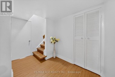 65 CRICKLEWOOD CRESCENT Markham (Royal Orchard) Ontario photo 46