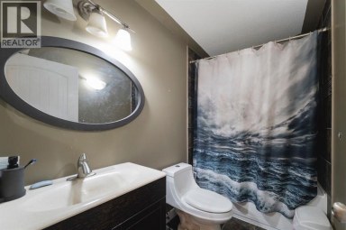 112 Sandstone Lane Fort McMurray Alberta photo 32